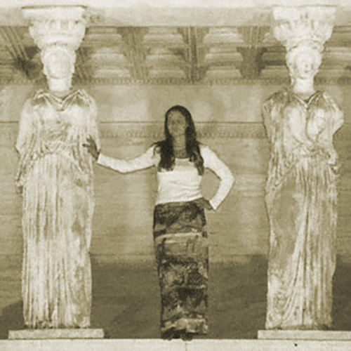 Anna in a Grecian temple